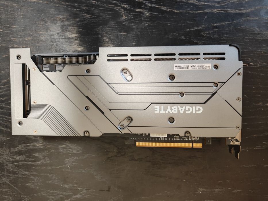 Відеокарта Gigabyte AMD Radeon RX 7800 XT 16Gb GAMING OC  (GDDR6, 256 bit, PCI-E v4.0) Магазин CompiC