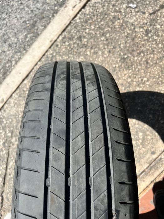 185/65/15 Bridgestone 2 pneus