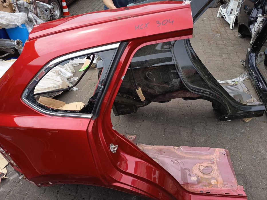 ćwiartka  samochód Mazda MX5 tył bok lewy