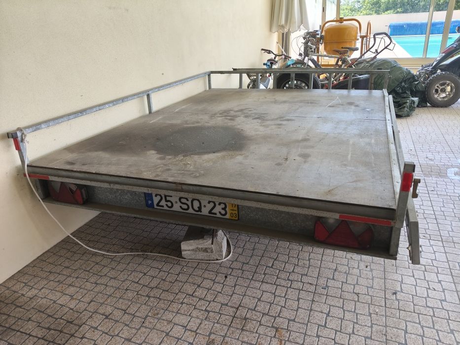 Reboque Toniauto