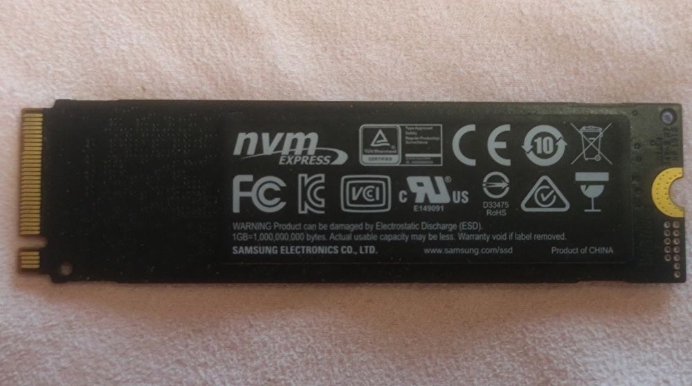 SSD Samsung 970 Pro 1TB (V-NAND 2bit MLC) - 100% Здоровье диска !!!