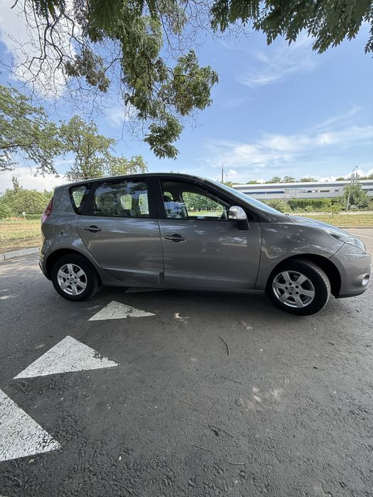 Продам Renault scenic