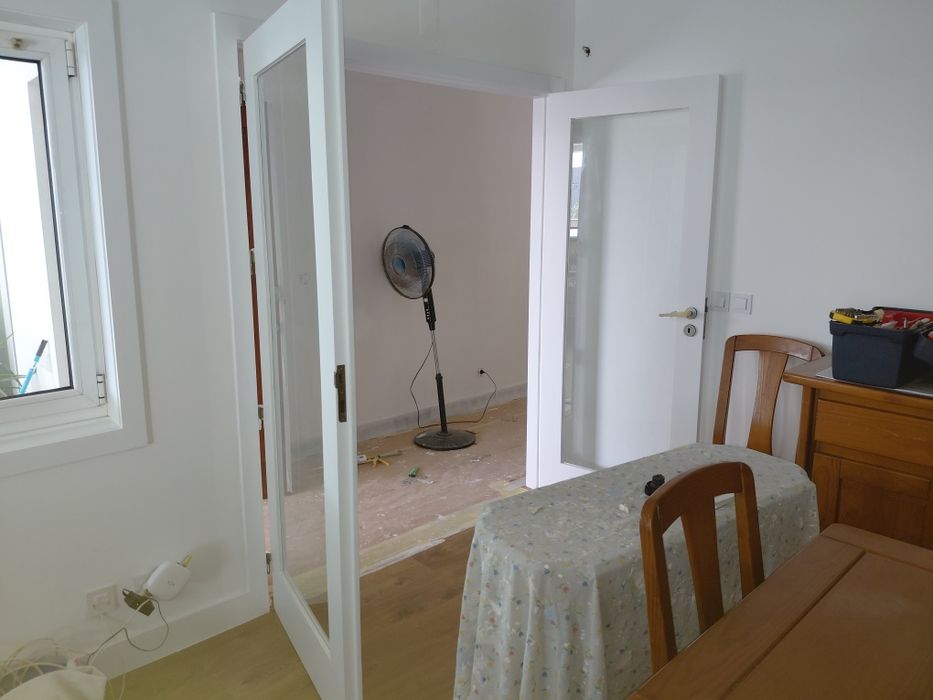 Pinturas de interior e exterior e emassamento de pladur