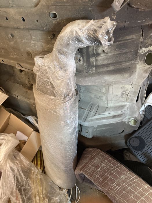 Глушитель Банка бмв е70 дизель 3.0