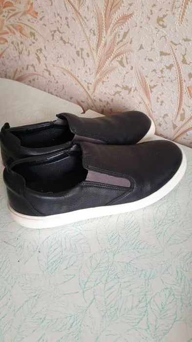 Слипоны макасины clarks