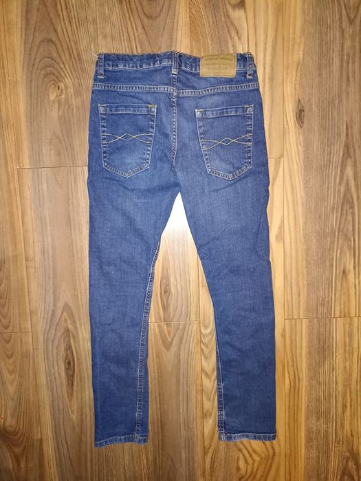 Jeansy dla chłopca Zara 140
