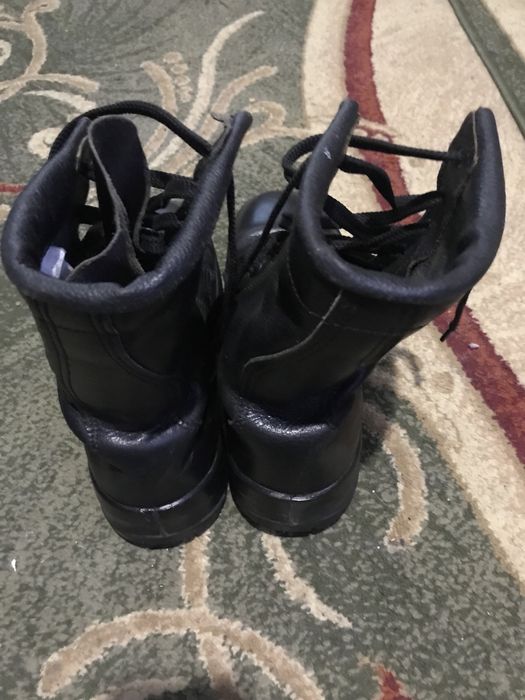 Продам берцы (кожа)