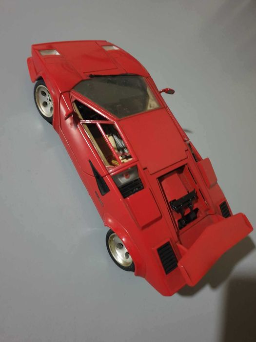 Coleção Burago 1/18