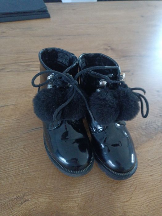 Buty zimowe Reserved