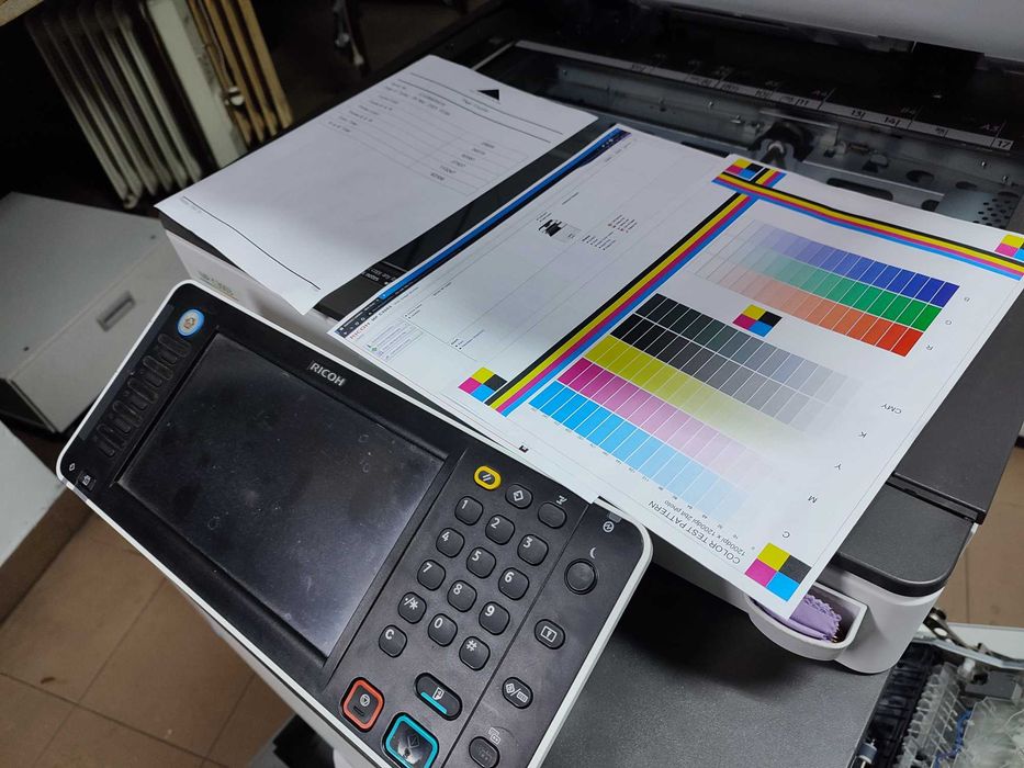 kserokopiarka używana kolor a4 a3 ricoh mpc 3003 wielofunkcyjna okazja