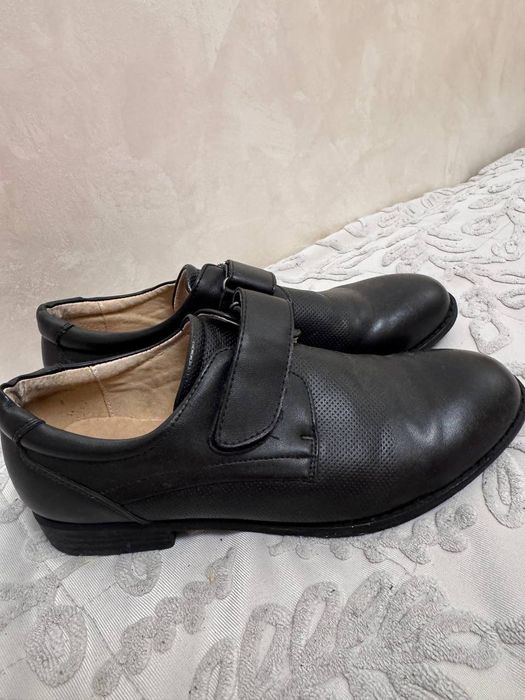 черные туфли Makfly 03-276-861 с застежками-липучками ,36 размер