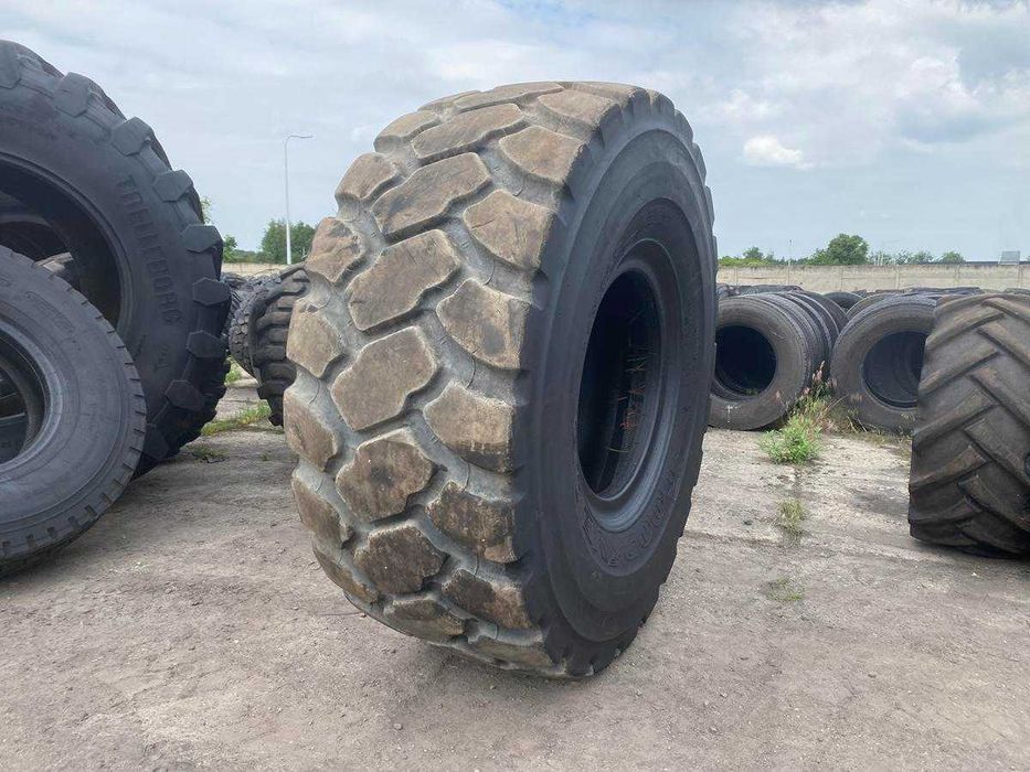 Opona używana 23.5r25 Goodyear RT-3B Radial 70% Bieżnika 23.5-25