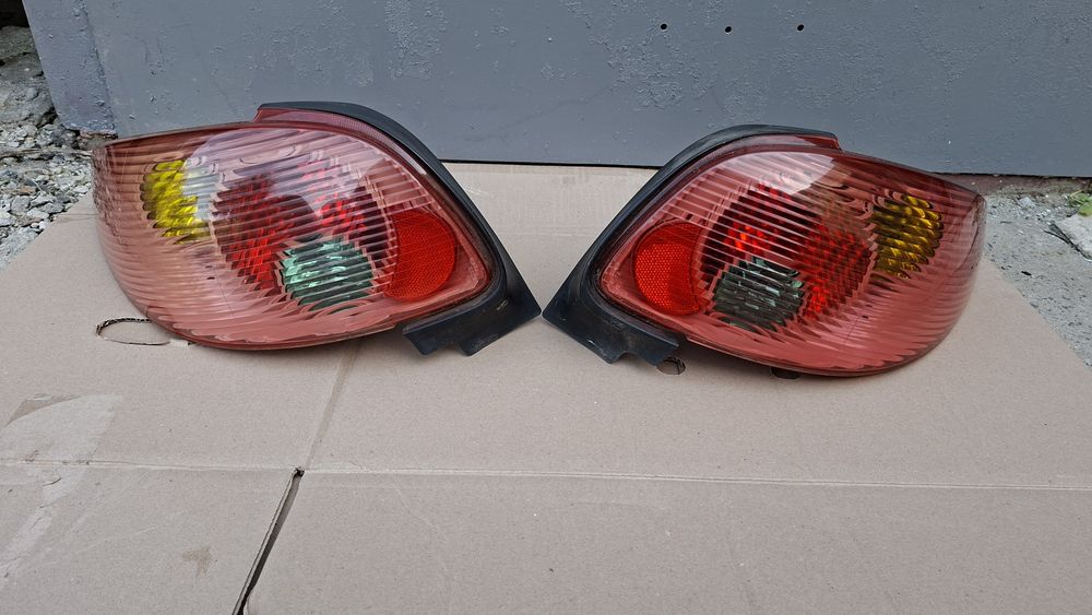 Стоп сигнали на Peugeot 206