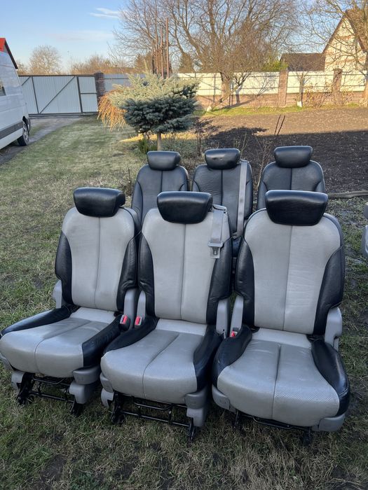 Сидіння Kia Carnival (Кіа Карнівал) 2 ряд