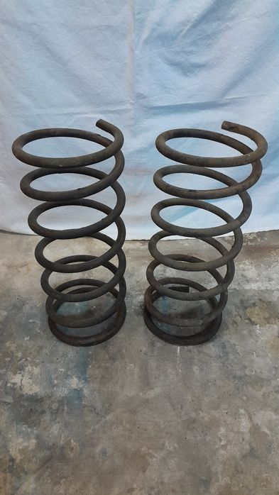 Пружини передні ВАЗ 2109