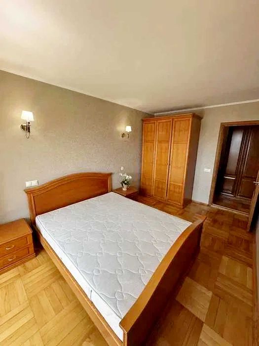 Довгострокова оренда 2 кім квартири Голосіївський 15А Деміївська