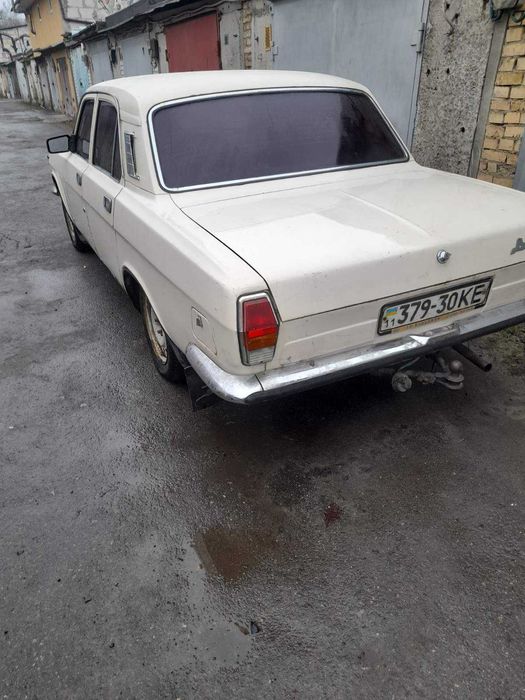 Продам Волгу ГАЗ 2410, на ходу, не іржава.