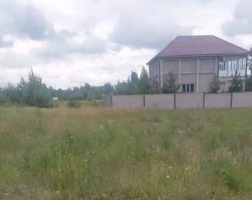 Продам гарну фасадну ділянку Малютянка-Глеваха
