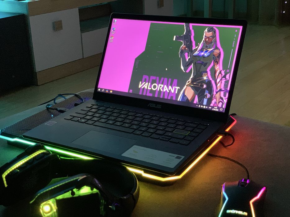 *Как Новый Asus 2023г + Комплкт