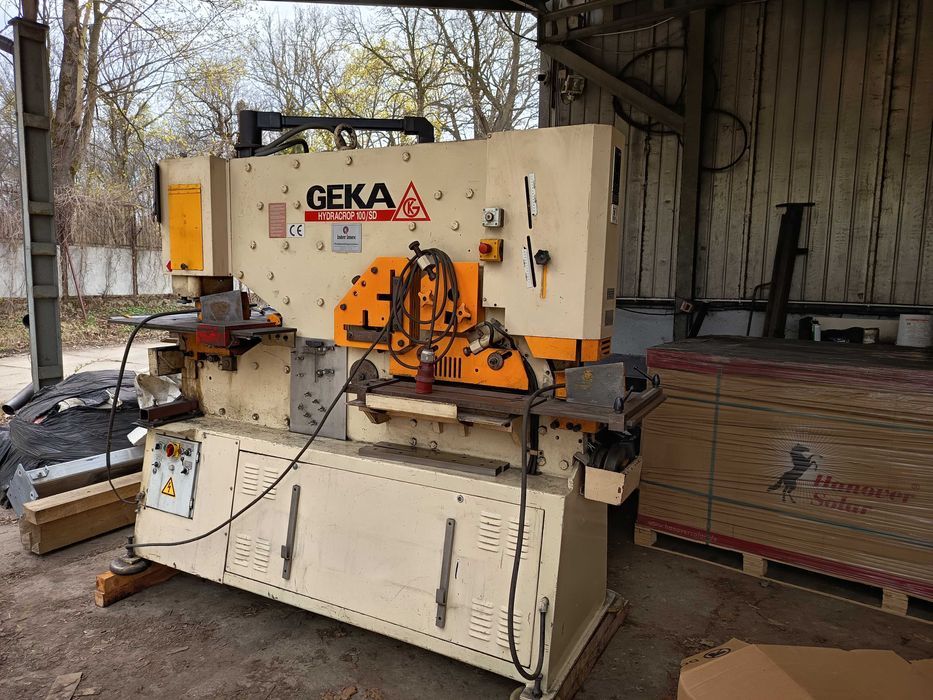 Nożyce - prasa wykrawająca GEKA model Hydrocrop 100/SD sterowana CNC