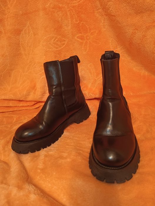 Шкіряні черевики