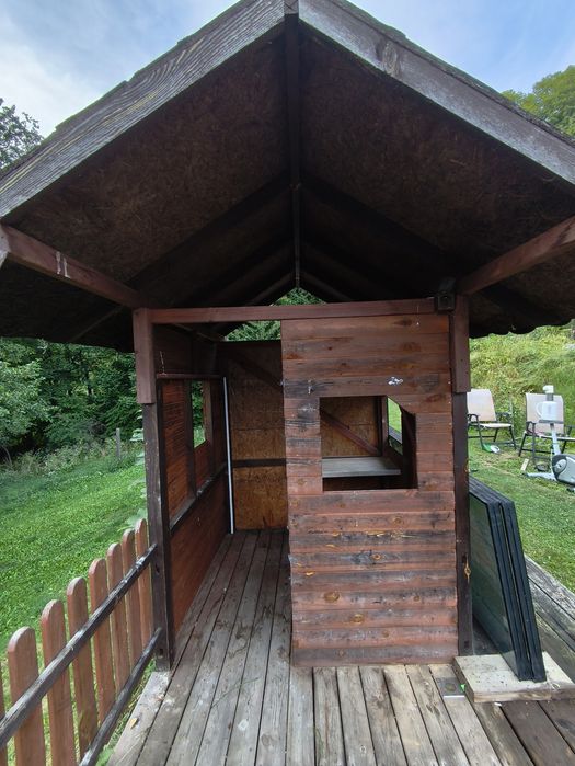 Domek ogrodowy dla dzieci