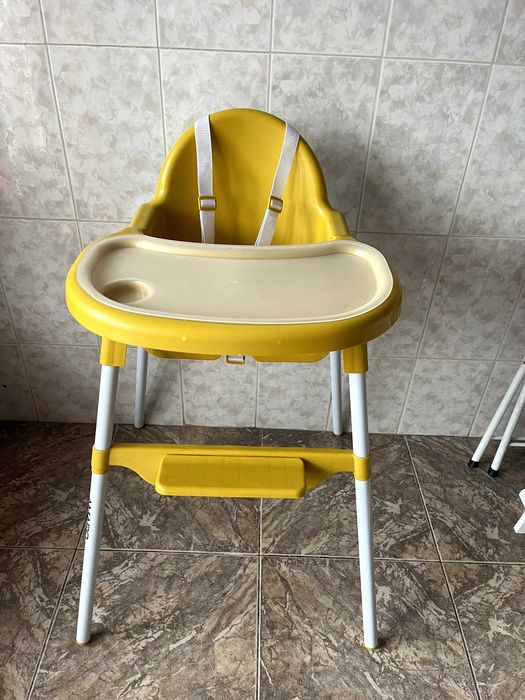 Cadeira de Refeição Amarela Amaro LORELLI