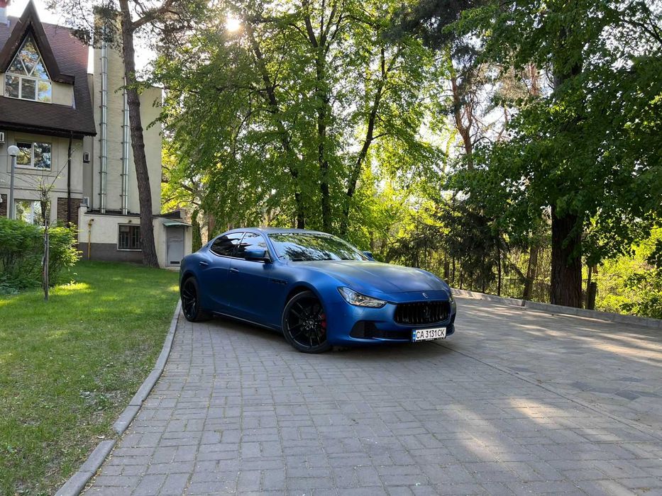 Продам Maserati Ghibli.