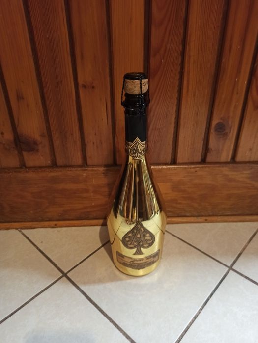 Atrapa Armand Atrapa