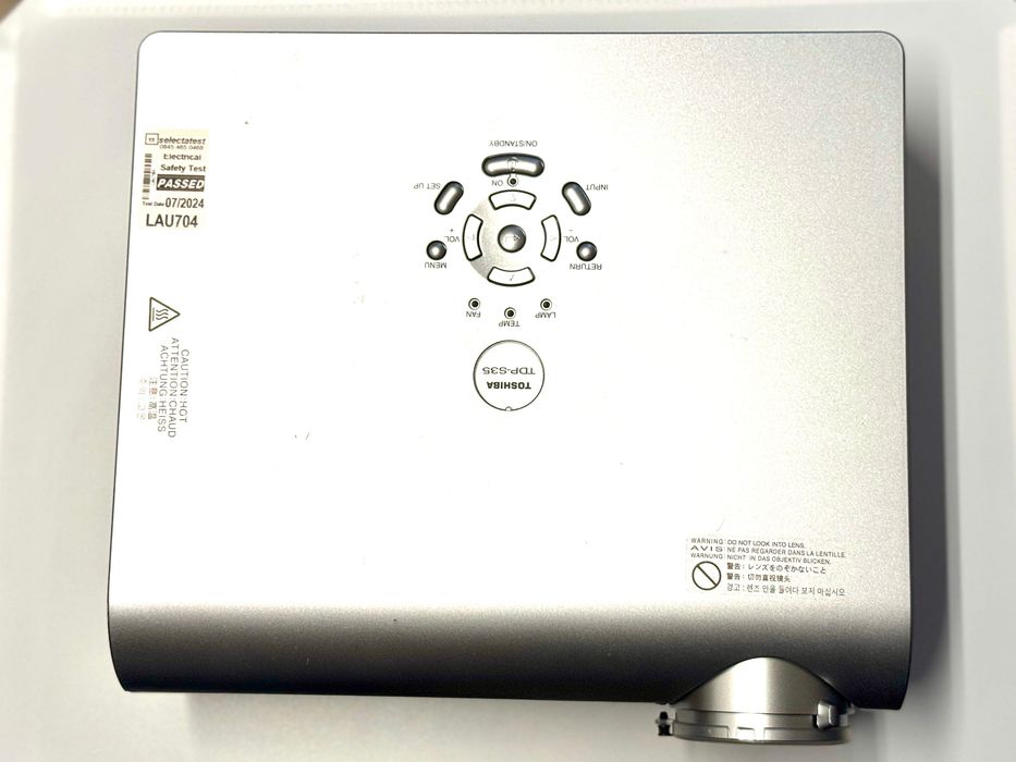 Projektor Toshiba TDP-S35 - nowa lampa 46h!