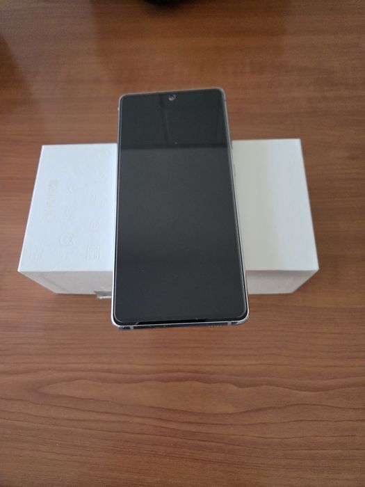 Samsung  s20  fe