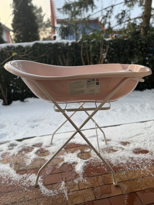 Wanienka ze stelażem