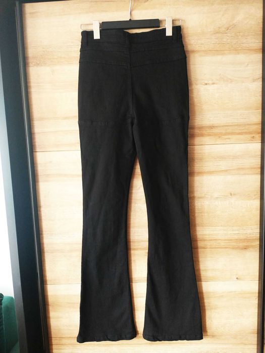 Boohoo dzwony modelujące pupę wysoki stan rozporki tall