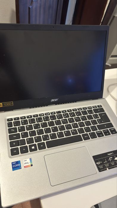 Notebook/Portatil - Acer Aspire 5 Semi Novo / Sem SSD/HD