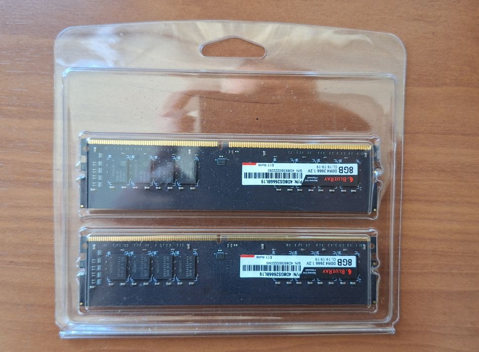 Memoria DD4 gama BlueRay 2x 8GB nota a memória e (nova) apenas testado