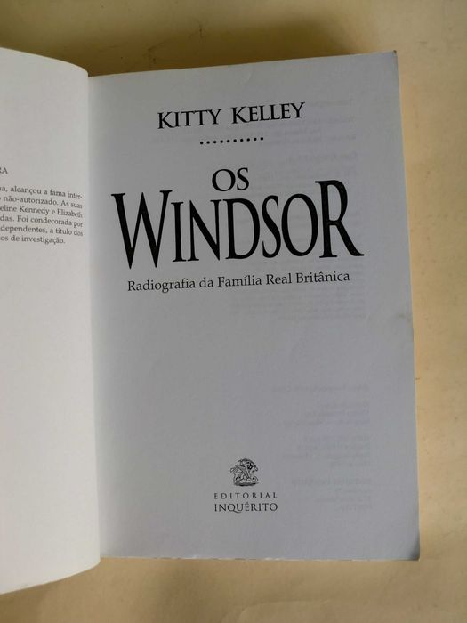 Os Windsor - Radiografia da Família Real Britânica
de Kitty Kelley