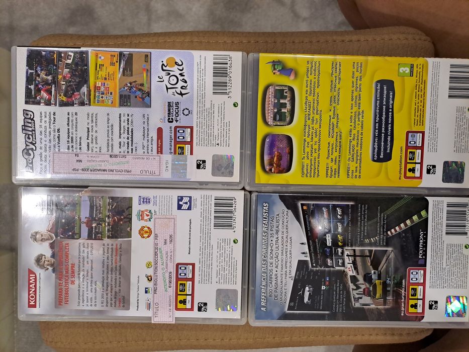 PES 2010 / Cycling / Gran Turismo / Lemmings - PSP