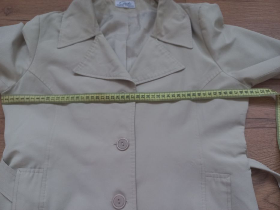 Płaszczyk damski wiosna roz.36