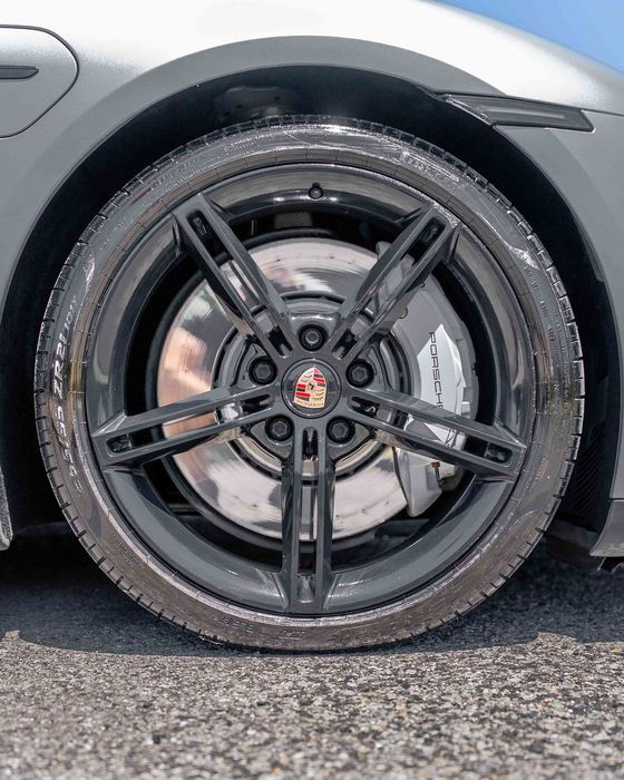 Porsche Taycan Turbo