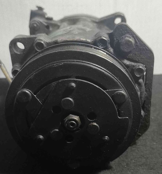 Compressor Ar Condicionado - RENAULT MEGANE I