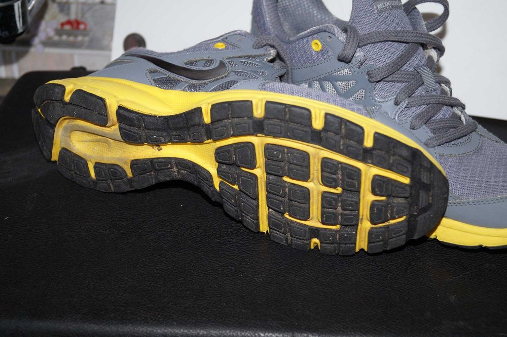 Buty Nike Relentless 2 rozm 42 idealne na dł. stopy 26cm