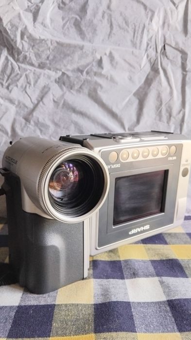 Câmara  video 8  SHARP