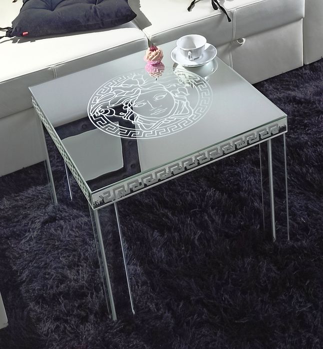 PRODUCENT Piękny stolik, ława glamour