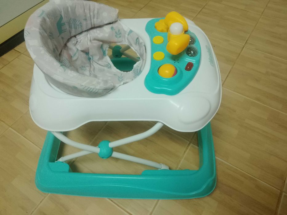 Aranha p bebé em ótimo estado