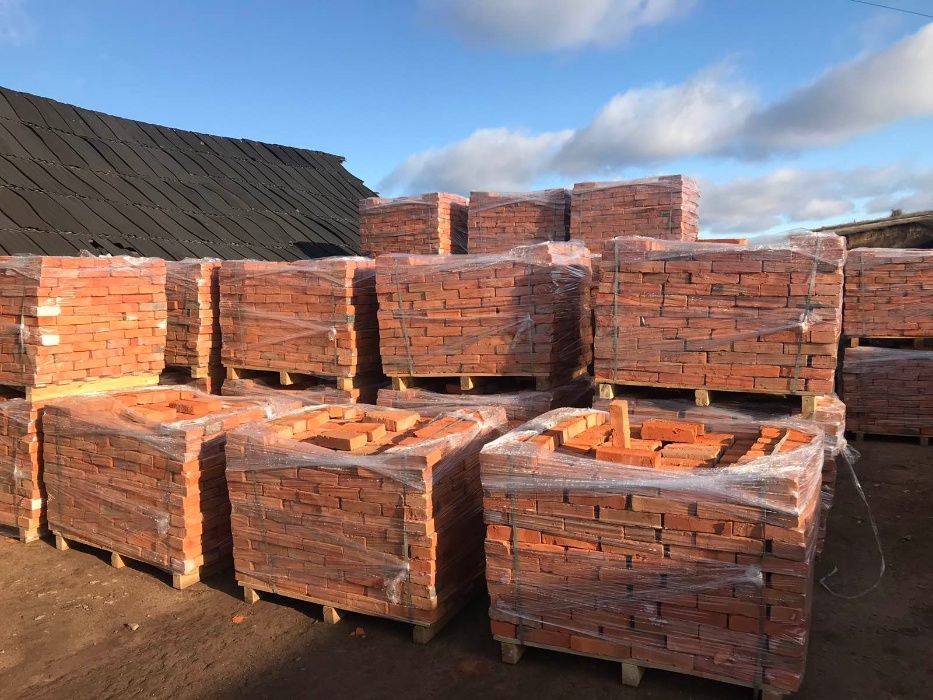 Кирпич красный обожженный рядовой М-100 125 150 на прямую с заводом в