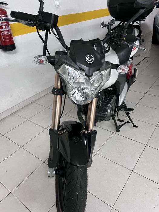 Keeway RKV 125 2019