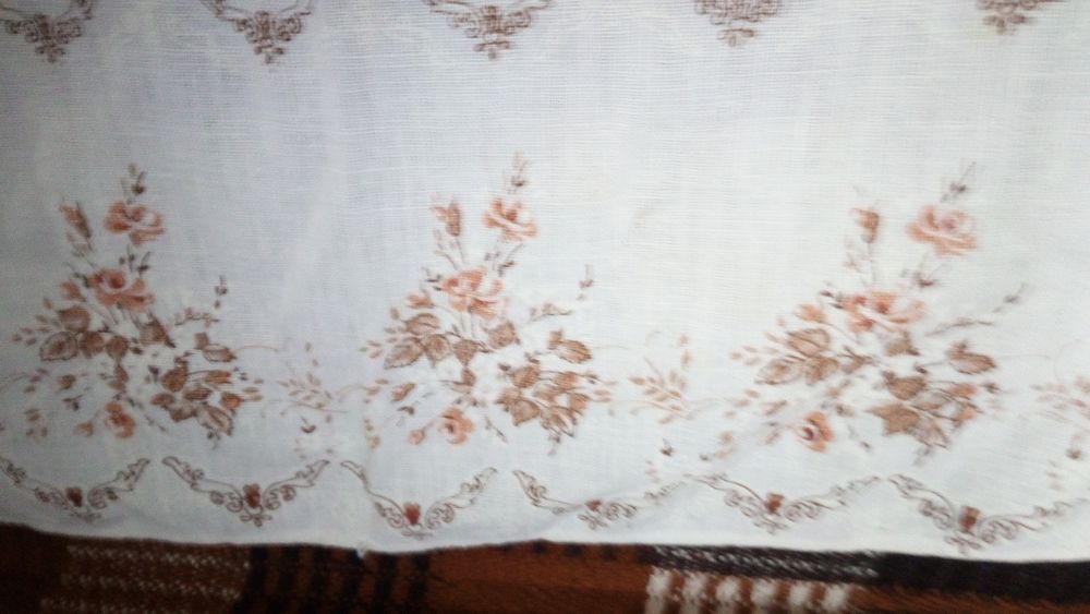 95. Stary fartuch z czasów PRL-u