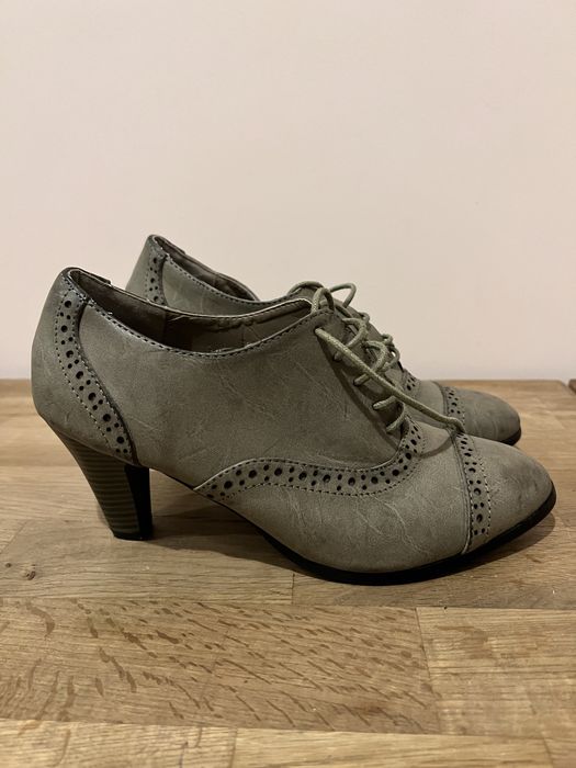 Buty skórzane rozmiar 38