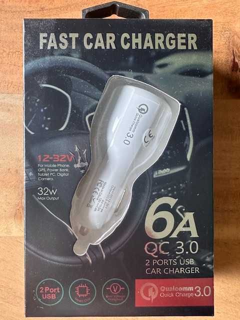 Sprzedam Szybką 3.1A Ładowarkę Samochodową Qualcomm QC 3.0 kolor Biały