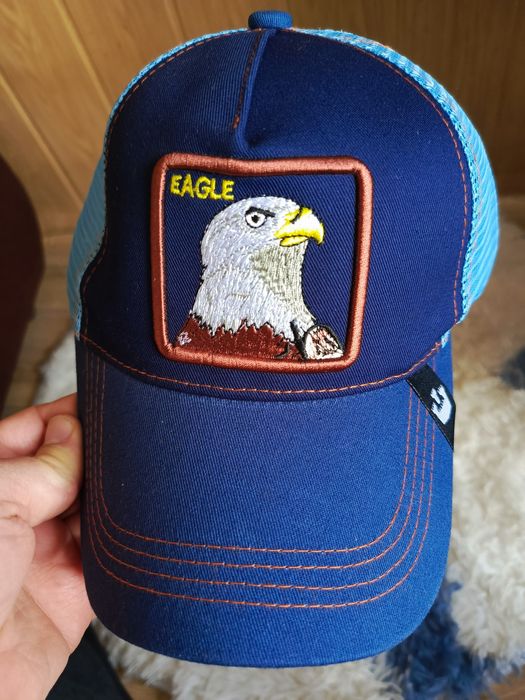 Czapkan z daszkiem eagle zapraszam do zakupu
